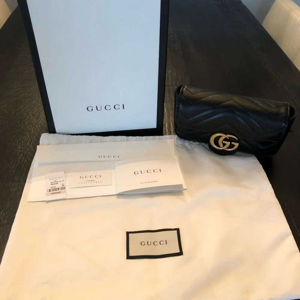 Gucci Marmont Super Mini bag - Picture 1 of 8